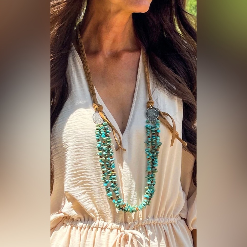Beaded Turquoise Necklace with Leather